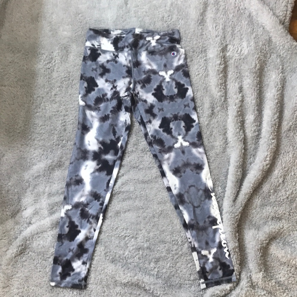 New girls champion tights size large